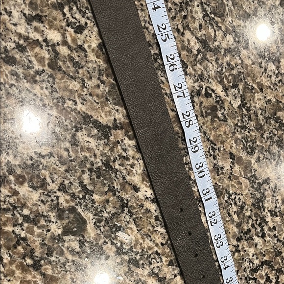 Michael Kors reversible black belt - Picture 6 of 7